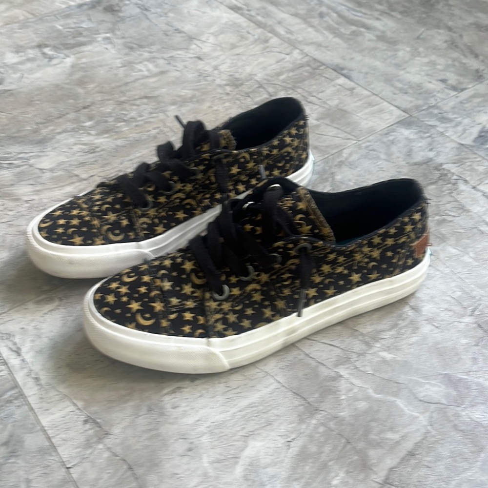 Blowfish Celestial Glow In The Dark Shoes Size 8